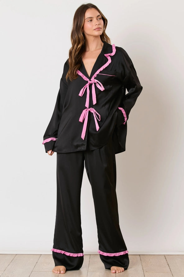 SATIN RUFFLE DETAILED LONG SLEEVE BLACK AND PINK PAJAMA-Peach Love California