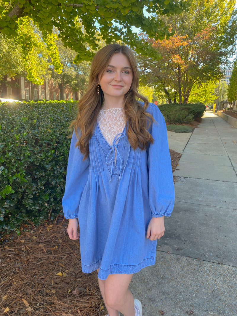 V-NECK PUFF SLEEVE DENIM DRESS: MEDIUM WASH-Veveret