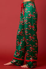 GREEN AND RED BOW PRINTS TIE FRONT RUFFLE DETAILED CHRISTMAS PJS (PAJAMA SET)-Peach Love California