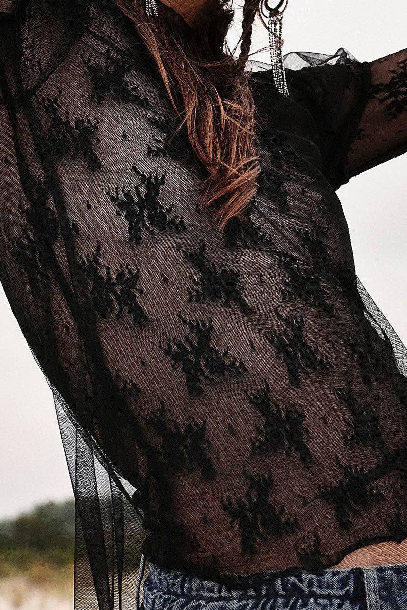 BLACK SHEER FLORAL LACE LONG SLEEVE TOP-DE VAVE