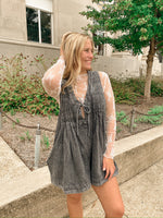 FRONT PLEATED V NECK SLEEVELESS DENIM ROMPER: GREY-Veveret