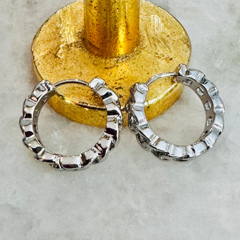 SILVER LINK HINGED HOOP STUDS-Sissy Boutique