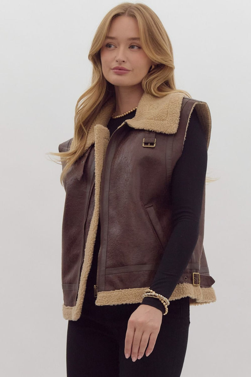 DARK BROWN FAUX LEATHER AND SHERPA COLLARED ZIP VEST-Entro