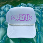 SWIFTIE TRUCKER-Grace And Groove